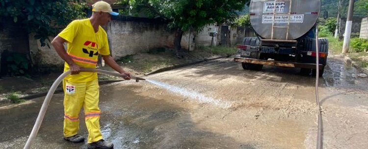 Trabalho de entrega de doações e manutenção nos bairros continua em Caraguatatuba