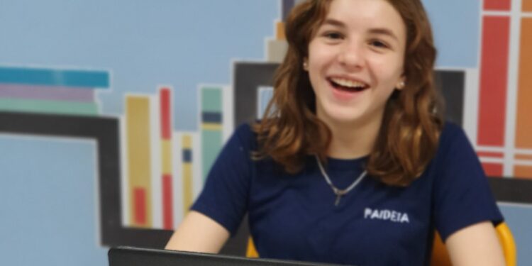 Há 15 anos em Caraguá, Paideia desenvolve projetos da Unesco, Google, MAM, além de oferecer uma educação bilíngue e diversas atividades extracurriculares