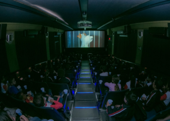 Projeto leva filmes gratuitos    para Lorena e taubaté, no    interior de São Paulo