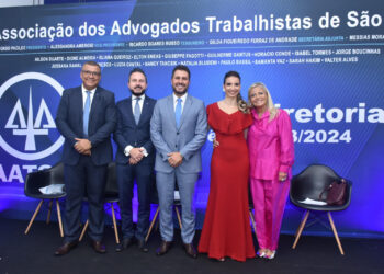 Dirigentes da AATSP tomam posse para o biênio 2023/2024