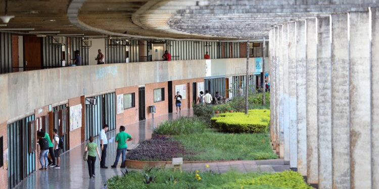 Governo Federal anuncia reajuste em bolsas de graduação, pós, iniciação científica e Bolsa Permanência  