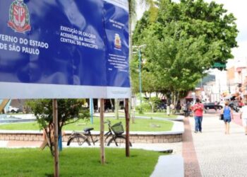 Prefeitura de Caraguatatuba inicia obras de calçada acessível na Av. Altino Arantes a partir da próxima semana