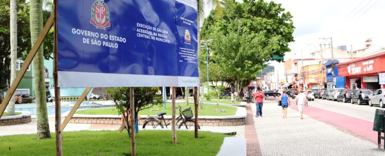 Prefeitura de Caraguatatuba inicia obras de calçada acessível na Av. Altino Arantes a partir da próxima semana