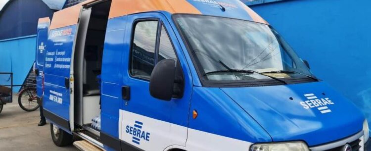 Sebrae Móvel continua com atendimento nos bairros de Caraguatatuba para atender comerciantes