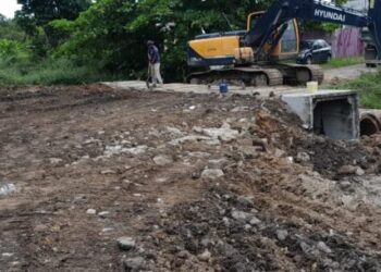 Prefeitura de Caraguatatuba inicia instalação de aduelas e tubos na Tabatinga para melhorar vazão de águas