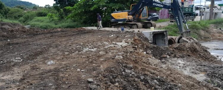 Prefeitura de Caraguatatuba inicia instalação de aduelas e tubos na Tabatinga para melhorar vazão de águas