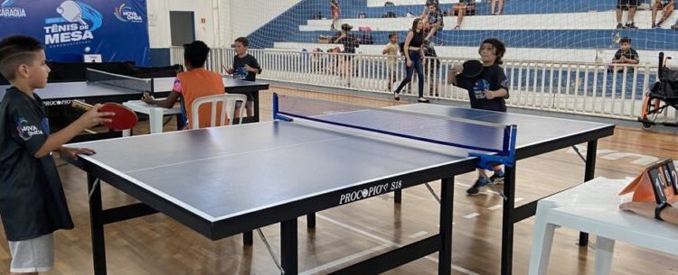 Campeonato Municipal de Caraguatatuba aguarda 230 mesatenistas neste sábado