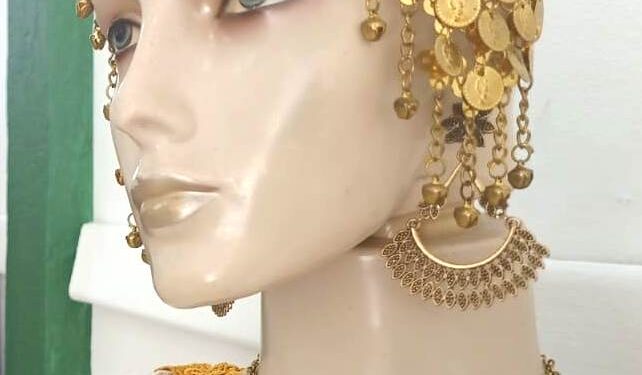 Exposição Figurinos da Paixão no Saguão da Fundacc