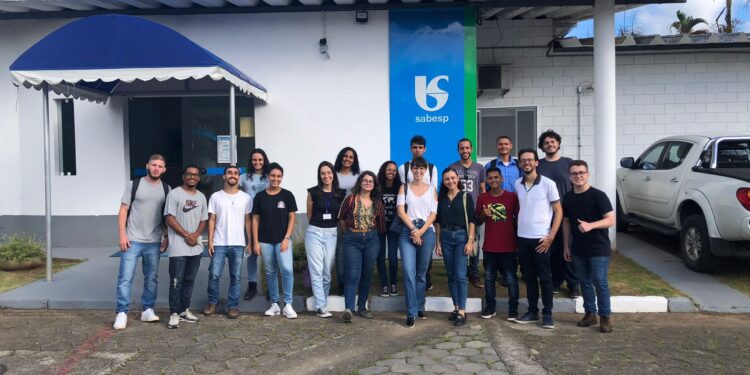 Dia Mundial da Água: Escolas visitam ETA Porto Novo da Sabesp em Caraguá