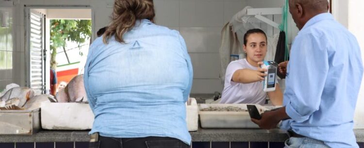 Entreposto do Camaroeiro registra aumento de 40% nas vendas de pescados para Semana Santa