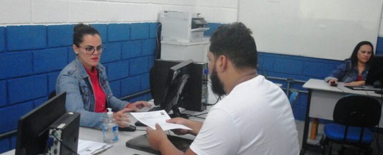 Caraguatatuba abre inscrições para vagas de primeiro emprego, jovem aprendiz e estágio