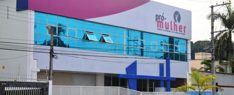 Pró-Mulher completa quatro anos com mais de 100 mil atendimentos