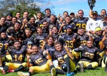 Caraguá Ghostship vence e está classificado para eliminatórias do Paulista de Futebol Americano
