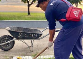 Prefeitura de Caraguatatuba convoca mais bolsistas do PEAD para reforço na manutenção urbana