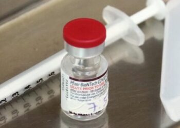 Prefeitura inicia aplicação da vacina bivalente contra Covid-19 em pessoas com comorbidades acima de 12 anos