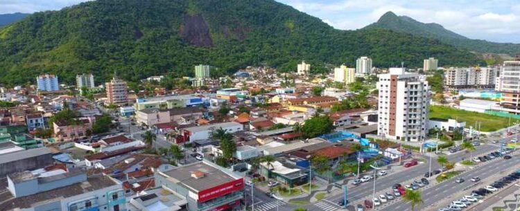 Prefeitura de Caraguatatuba interdita parcialmente Avenida Praia no show de Luan Santana