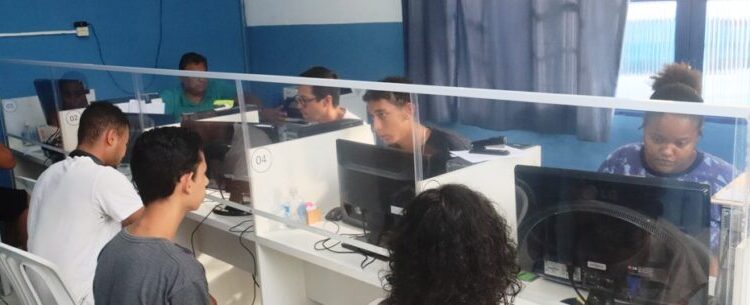 PAT de Caraguatatuba inicia semana com 66 vagas de emprego