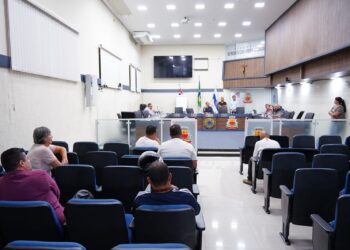 Câmara discute em audiência pública projeto de lei que dispõe sobre estatuto dos funcionários públicos de Caraguatatuba