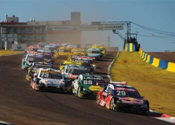 Stock Car anuncia etapa em Buenos Aires e vinda da argentina TC2000 ao Brasil