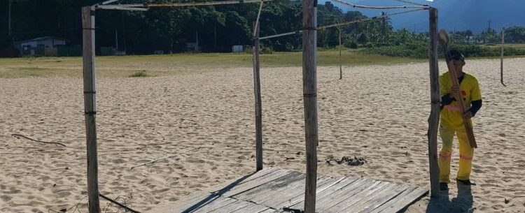 Prefeitura retira instalações fixas nas praias da Cocanha e Tabatinga