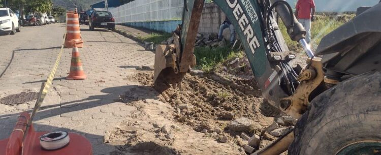 Prefeitura realiza serviços de manutenção de Norte a Sul da cidade