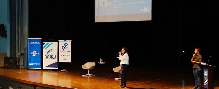 Mais de 300 pessoas participam do 1º Fórum de Educação Empreendedora