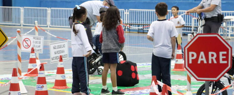 Alunos da Escola Gardelin participam do projeto SP Mirim como programação do Maio Amarelo