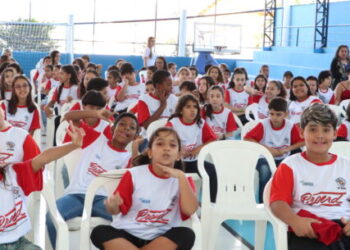 Prefeitura de Caraguatatuba inicia ciclo de formaturas do Proerd