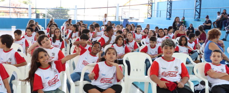 Prefeitura de Caraguatatuba inicia ciclo de formaturas do Proerd