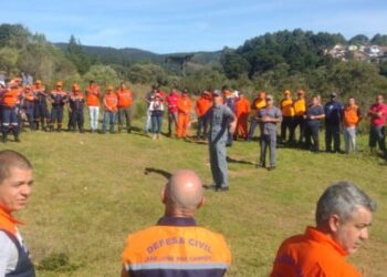 Agentes da Defesa Civil e Guardas Civis de Caraguatatuba participam de oficina da Operação Estiagem 2023