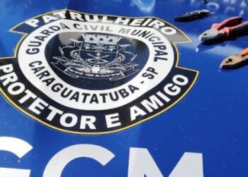 Centro de Operações de Inteligência de Caraguatatuba identifica furto de veículo e foragido da Justiça