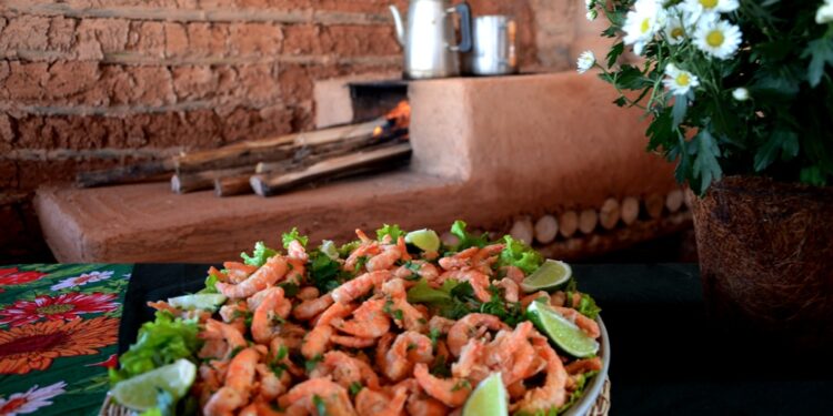 Fundacc lança credenciamento de músicos e bandas para o 24º Festival do Camarão e seleção de artesãos