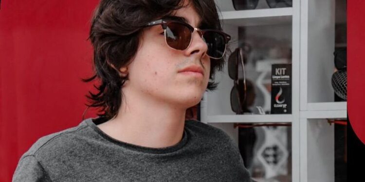 Guilherme Martinez tem música na novela “A infância de Romeu e Julieta”