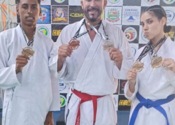 Karatê de Caraguatatuba fatura 20 medalhas no Campeonato Interestadual