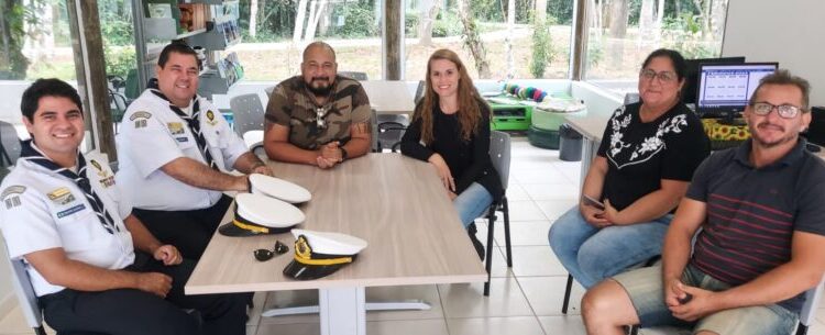 Parque do Juqueriquerê recebe visita de três grupos de Caraguatatuba