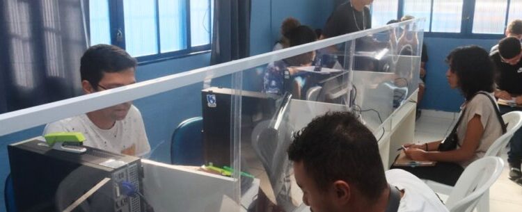 PAT de Caraguatatuba está com 102 vagas de emprego