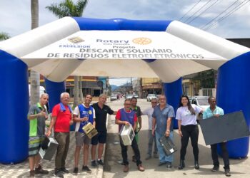 Rotary Club e Serramar Shopping promovem ação de descarte de lixo eletrônico neste sábado (20)