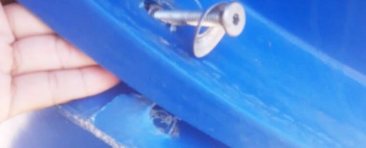 Menos de um mês após instalação, novos playgrounds sofrem com vandalismo