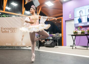 Formatura do balé clássico de Bertioga é marcada pela emoção