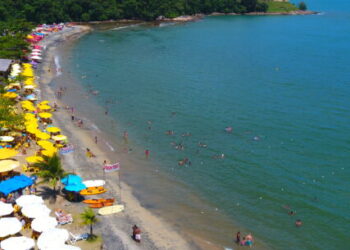 Caraguatatuba espera receber 70 mil turistas no feriado prolongado