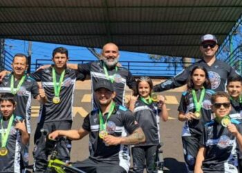 Equipe de Ciclismo BMX de Caraguatatuba se destaca na Segunda Etapa da Copa Paulínia 2023