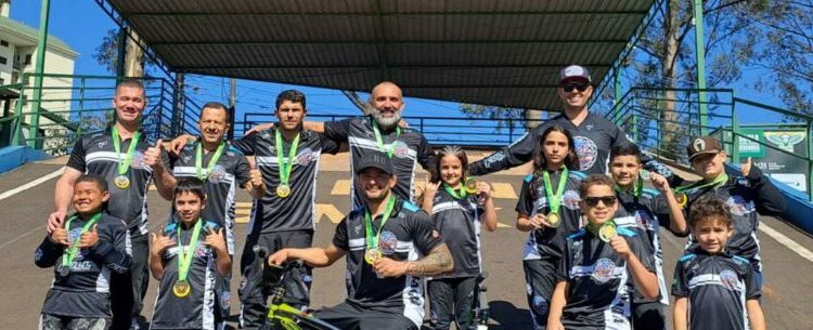 Equipe de Ciclismo BMX de Caraguatatuba se destaca na Segunda Etapa da Copa Paulínia 2023