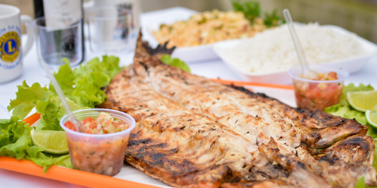 Festa da Tainha em Bertioga começa nesta sexta-feira (30) e visitantes contam com novidade e diversas opções de lazer