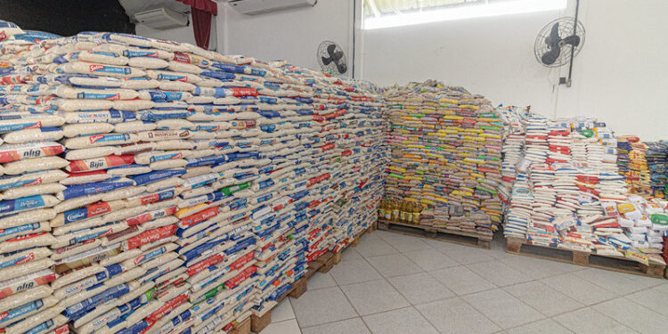 São João na Praia arrecada cerca de 25 toneladas de alimentos  