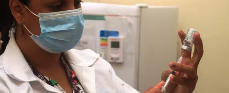 Prefeitura vacina contra gripe 45% do público prioritário e reforça importância da imunização no período de inverno