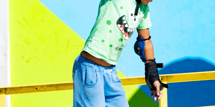 Pista de skate do Jd. Vicente de Carvalho é inaugurada com manobras e animação