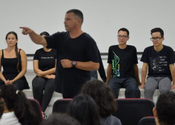 Núcleo de Teatro de Caraguatatuba participa da XI Semana Cultural do Instituto Federal