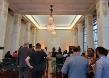 Bertioga apresenta em evento Estadual as práticas para tornar a cidade top na área do turismo
