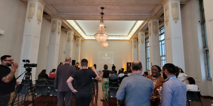 Bertioga apresenta em evento Estadual as práticas para tornar a cidade top na área do turismo