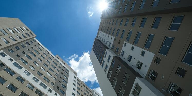 Governo do Estado lança edital para construção de 12 mil moradias no litoral, incluindo Caraguatatuba, Ilhabela, São Sebastião,Bertioga